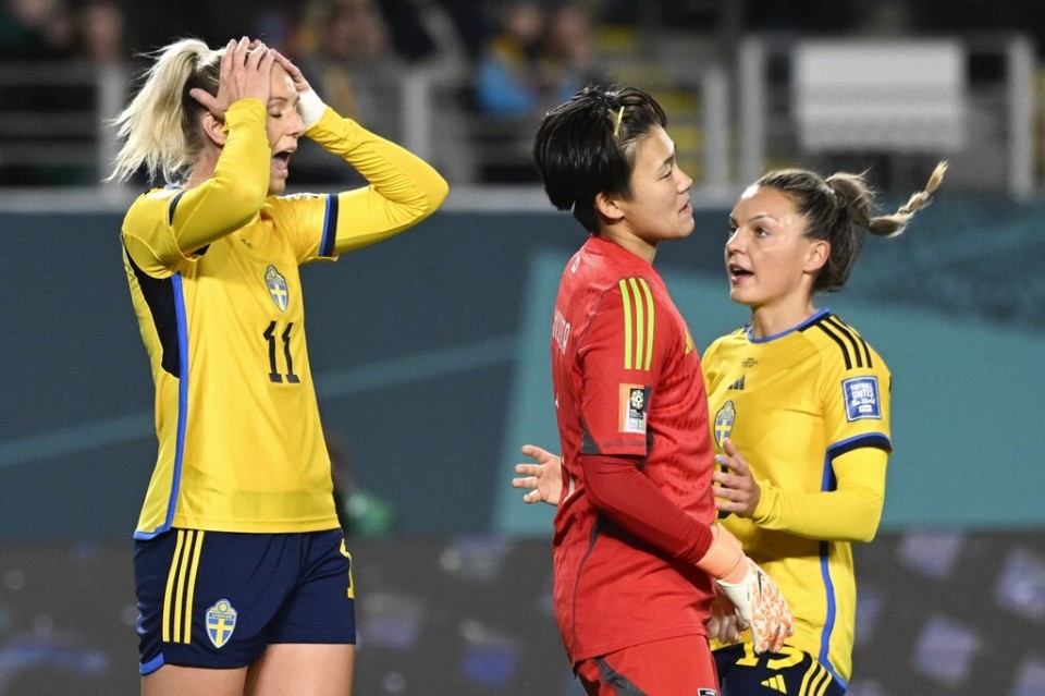 开云-德国杯赛程吃紧；马赛今晚遗憾出局；话题不断；身体对抗强度拉满